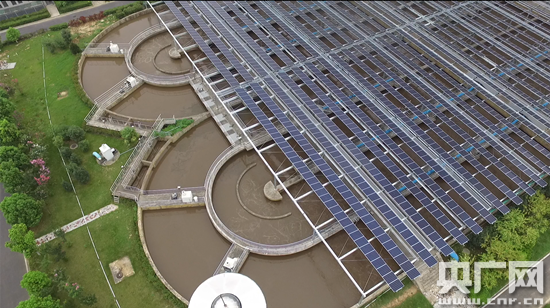 全国最大污水厂光伏发电项目建成,值得借鉴(图3) 全国最大污水厂光伏发电项目建成,值得借鉴(图3)