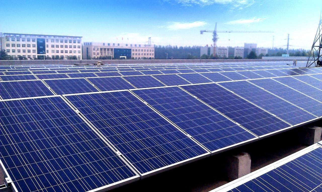 我国去年光伏年发电量首超1000亿千瓦时(图1) 光伏展望